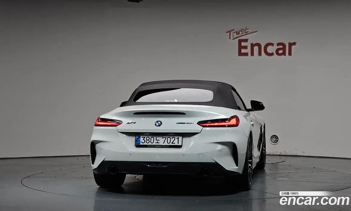 BMW Z4 2025 2.0 автомат (гидро), фото 31 BMW Z4 2025 2.0 автомат (гидро), фото 31