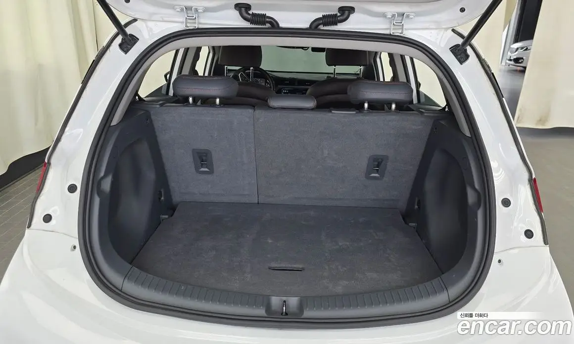 Chevrolet Bolt EV 2018 0.2 автомат (гидро), фото 26 Chevrolet Bolt EV 2018 0.2 автомат (гидро), фото 26