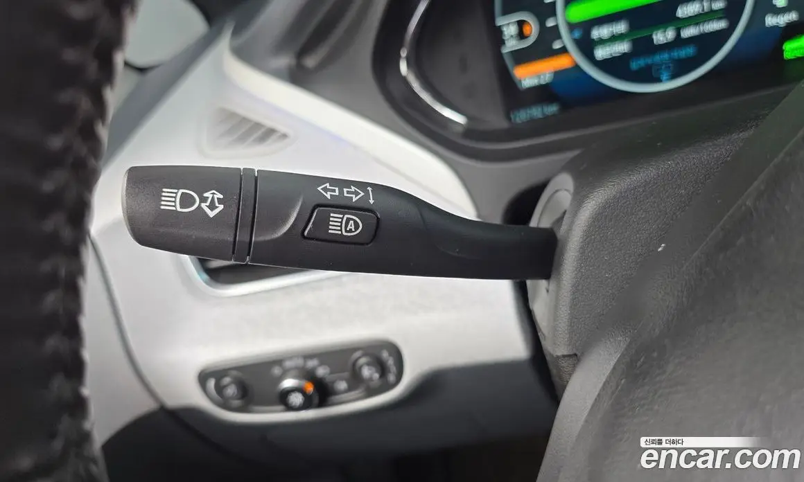 Chevrolet Bolt EV 2018 0.2 автомат (гидро), фото 33 Chevrolet Bolt EV 2018 0.2 автомат (гидро), фото 33