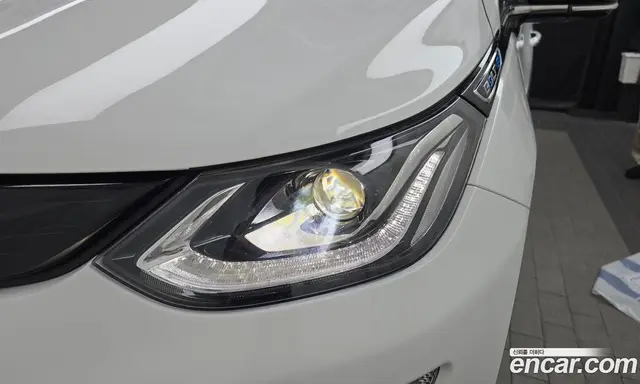 Chevrolet Bolt EV 2018 0.2 автомат (гидро), миниатюра 8 Chevrolet Bolt EV 2018 0.2 автомат (гидро), миниатюра 8