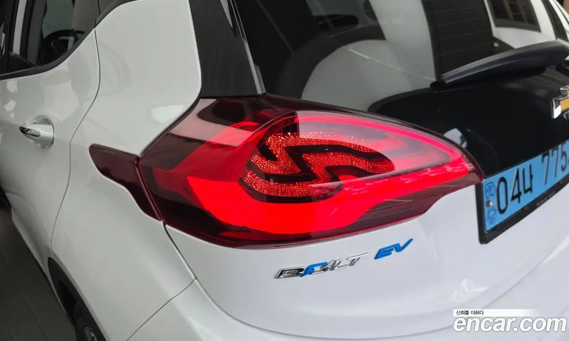 Chevrolet Bolt EV 2018 0.2 автомат (гидро), фото 9 Chevrolet Bolt EV 2018 0.2 автомат (гидро), фото 9