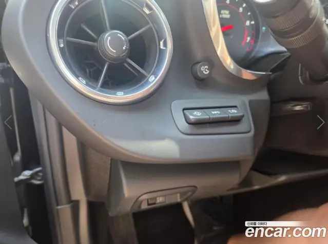 Chevrolet Camaro 2016 6.2 автомат (гидро), миниатюра 7 Chevrolet Camaro 2016 6.2 автомат (гидро), миниатюра 7