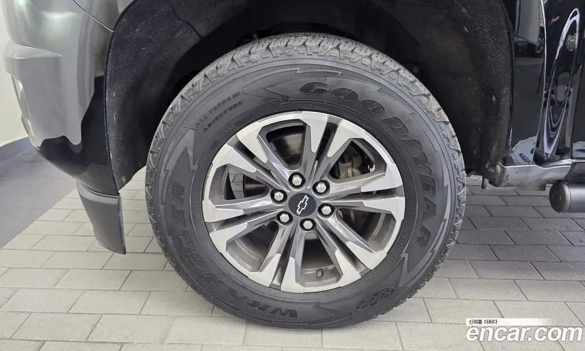 Chevrolet Colorado 2020 3.6 автомат (гидро), фото 5