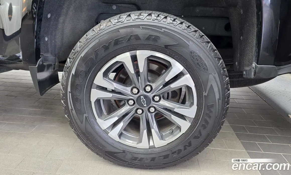 Chevrolet Colorado 2020 3.6 автомат (гидро), фото 7