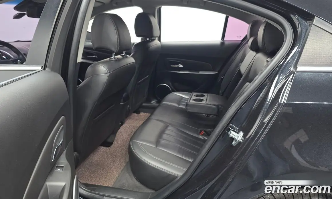 Chevrolet Cruze 2016 1.8 автомат (гидро), фото 16 Chevrolet Cruze 2016 1.8 автомат (гидро), фото 16