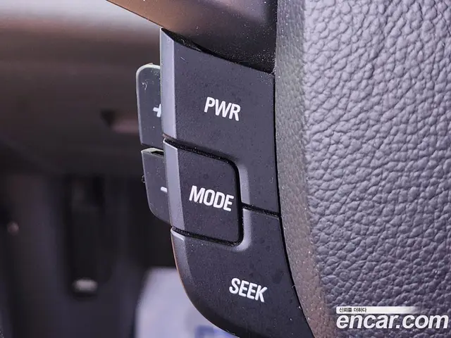Chevrolet Spark 2013 1.0 механика, миниатюра 11 Chevrolet Spark 2013 1.0 механика, миниатюра 11