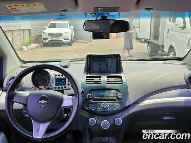 Chevrolet Spark 2013 1.0 механика, миниатюра 6 Chevrolet Spark 2013 1.0 механика, миниатюра 6