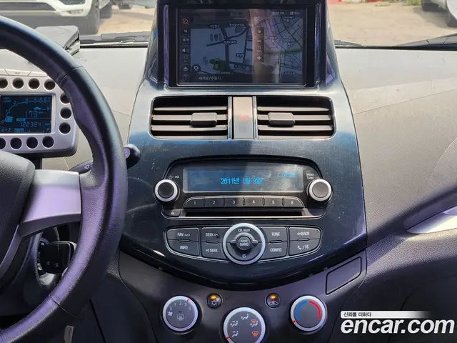 Chevrolet Spark 2013 1.0 механика, миниатюра 7 Chevrolet Spark 2013 1.0 механика, миниатюра 7