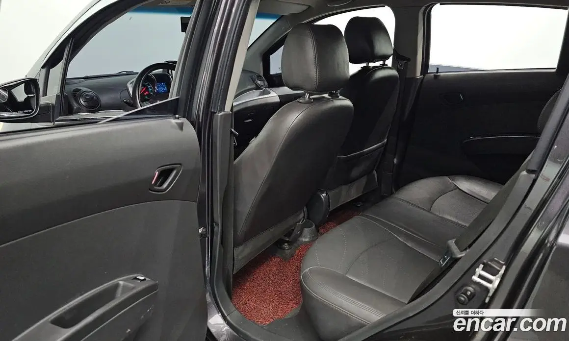 Chevrolet Spark 2015 1.0 автомат (гидро), фото 18 Chevrolet Spark 2015 1.0 автомат (гидро), фото 18