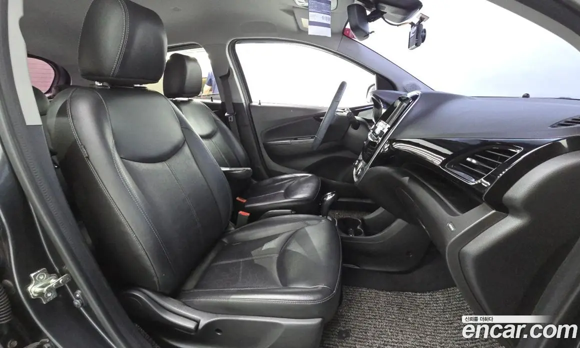 Chevrolet Spark 2016 1.0 автомат (гидро), фото 11