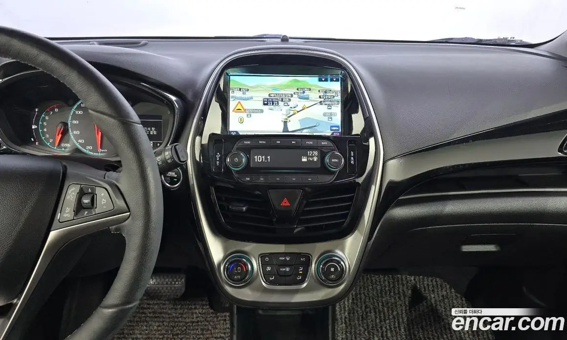 Chevrolet Spark 2016 1.0 автомат (гидро), фото 14