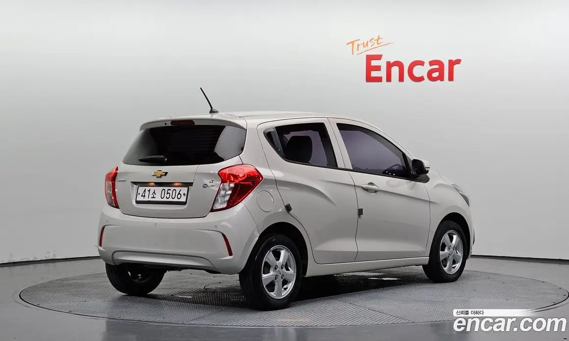 Chevrolet Spark 2016 1.0 автомат (гидро), фото 2 Chevrolet Spark 2016 1.0 автомат (гидро), фото 2
