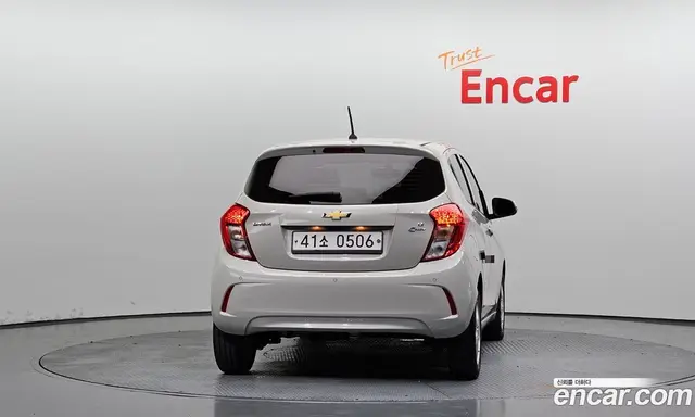 Chevrolet Spark 2016 1.0 автомат (гидро), миниатюра 4 Chevrolet Spark 2016 1.0 автомат (гидро), миниатюра 4