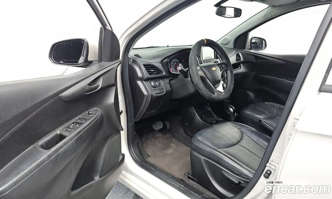 Chevrolet Spark 2016 1.0 автомат (гидро), фото 10 Chevrolet Spark 2016 1.0 автомат (гидро), фото 10