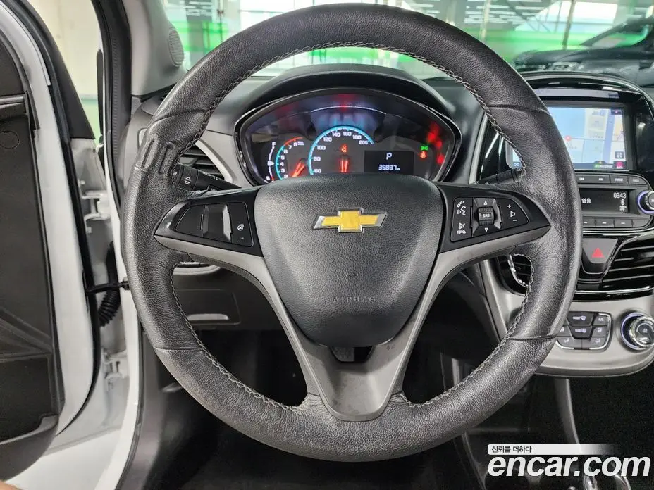 Chevrolet Spark 2019 1.0 автомат (гидро), фото 14