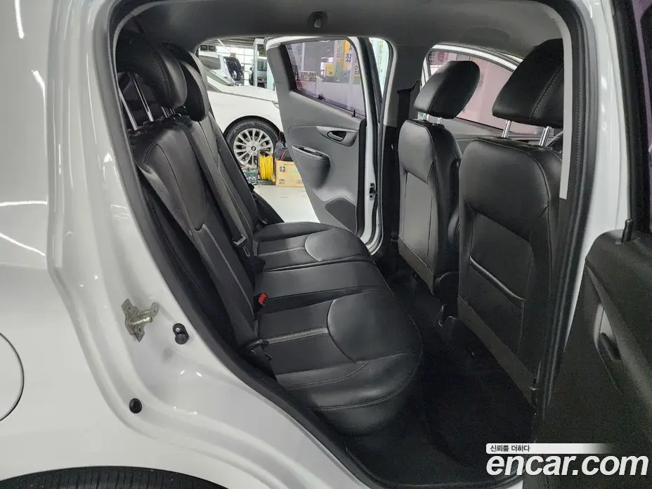 Chevrolet Spark 2019 1.0 автомат (гидро), фото 16