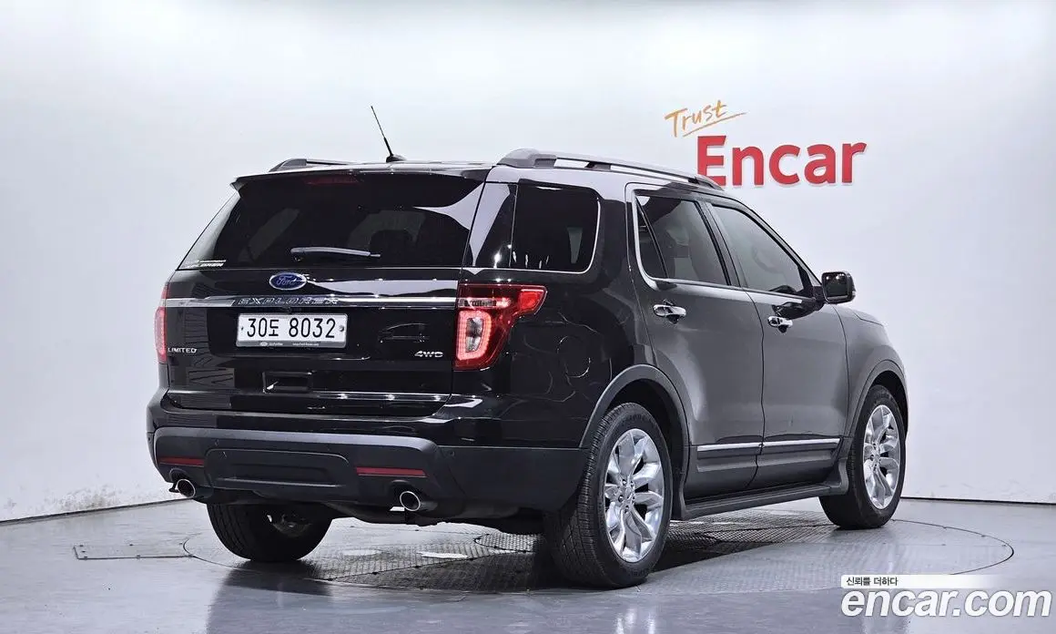 Ford Explorer 2014 3.5 автомат (гидро), фото 2 Ford Explorer 2014 3.5 автомат (гидро), фото 2