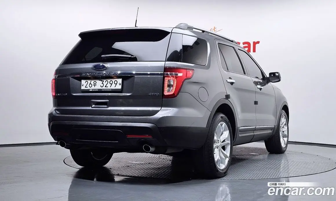 Ford Explorer 2014 3.5 автомат (гидро), фото 2 Ford Explorer 2014 3.5 автомат (гидро), фото 2