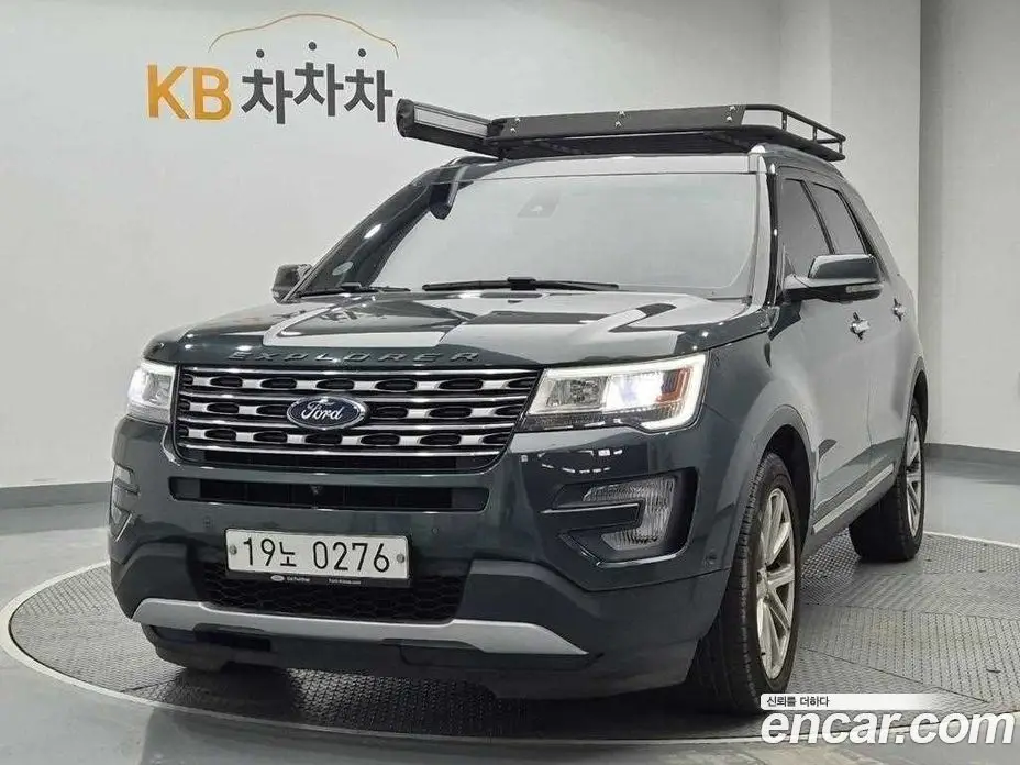 Ford Explorer 2016 2.3 автомат (гидро), фото 1 Ford Explorer 2016 2.3 автомат (гидро), фото 1
