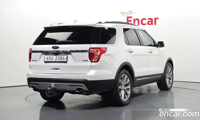 Ford Explorer 2017 2.3 автомат (гидро), миниатюра 2 Ford Explorer 2017 2.3 автомат (гидро), миниатюра 2