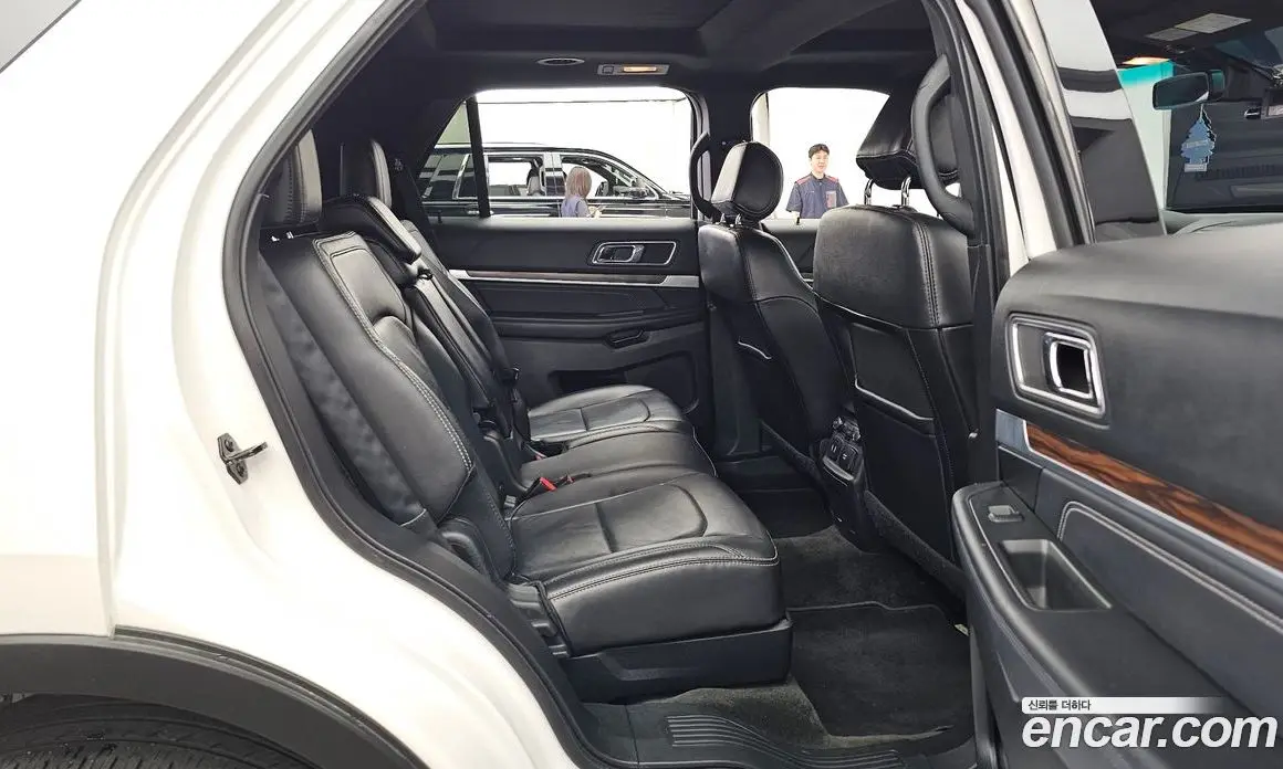 Ford Explorer 2017 2.3 автомат (гидро), фото 12 Ford Explorer 2017 2.3 автомат (гидро), фото 12