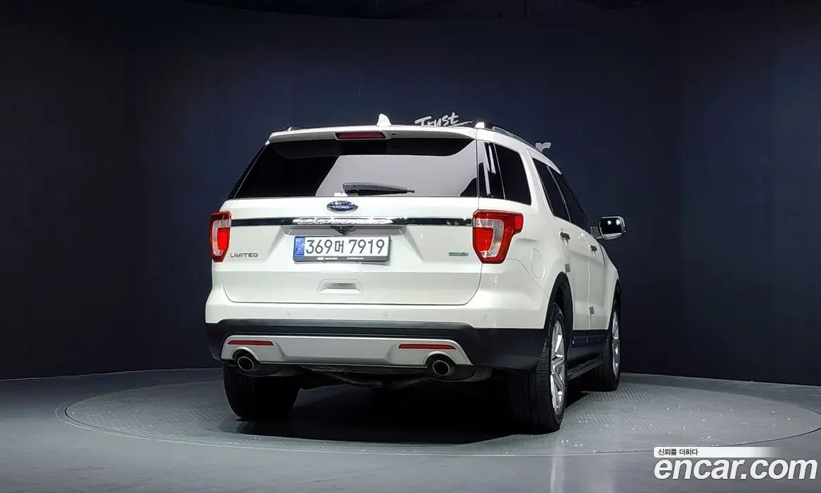 Ford Explorer 2017 2.3 автомат (гидро), фото 4 Ford Explorer 2017 2.3 автомат (гидро), фото 4