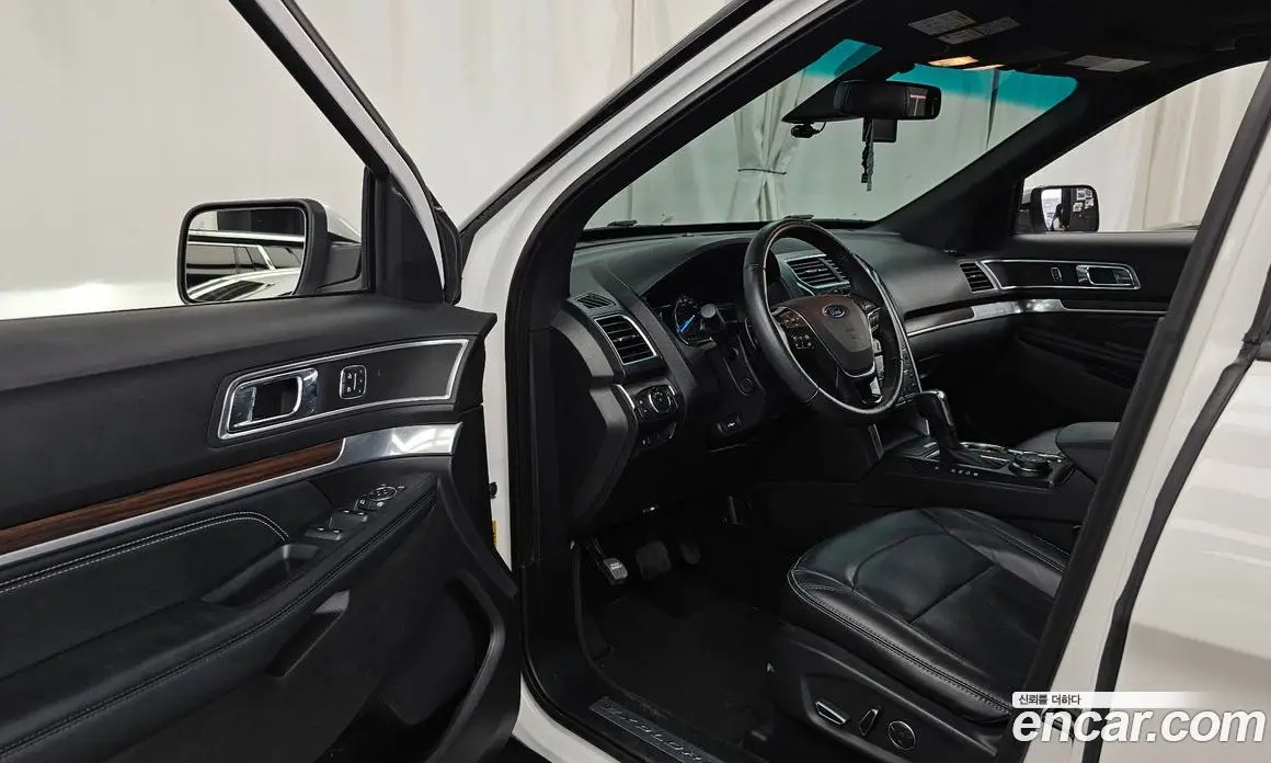 Ford Explorer 2017 2.3 автомат (гидро), фото 10 Ford Explorer 2017 2.3 автомат (гидро), фото 10