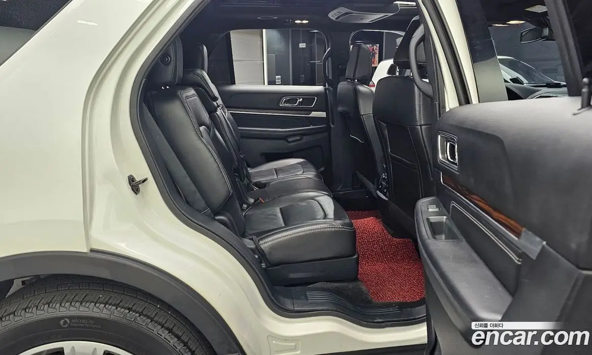 Ford Explorer 2018 2.3 автомат (гидро), фото 18 Ford Explorer 2018 2.3 автомат (гидро), фото 18