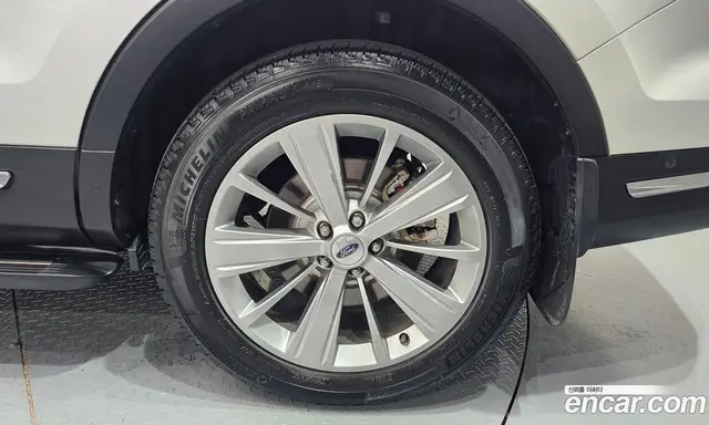 Ford Explorer 2018 2.3 автомат (гидро), миниатюра 7 Ford Explorer 2018 2.3 автомат (гидро), миниатюра 7