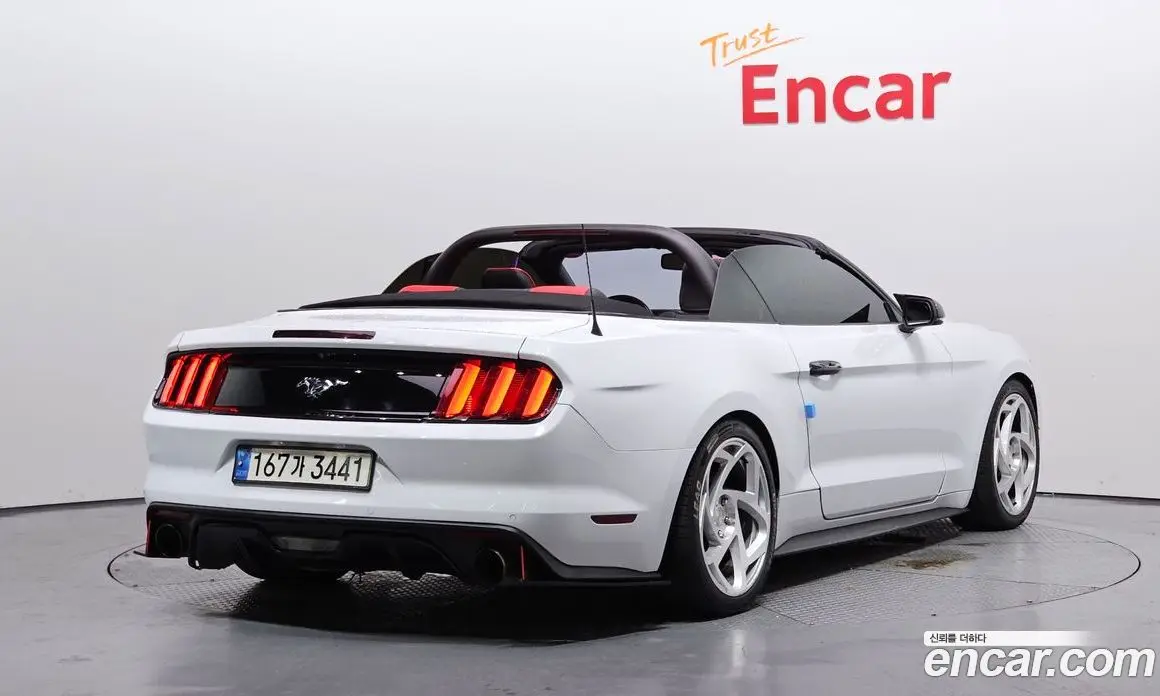 Ford Mustang 2015 2.3 автомат (гидро), фото 2 Ford Mustang 2015 2.3 автомат (гидро), фото 2