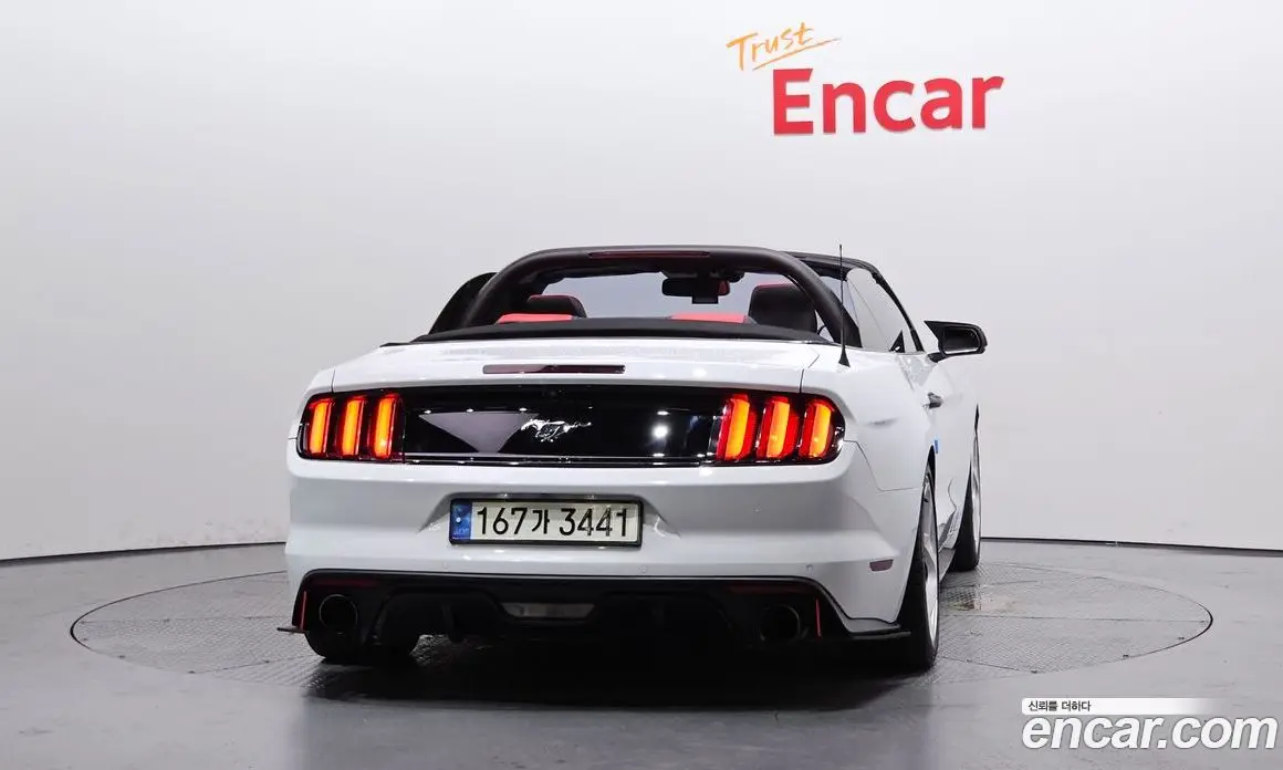 Ford Mustang 2015 2.3 автомат (гидро), фото 4 Ford Mustang 2015 2.3 автомат (гидро), фото 4