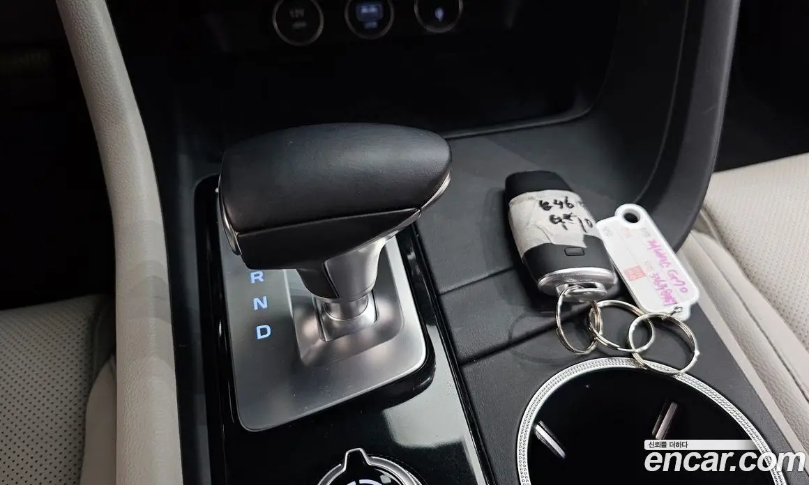 Genesis G70 2022 2.0 автомат (гидро), фото 9 Genesis G70 2022 2.0 автомат (гидро), фото 9