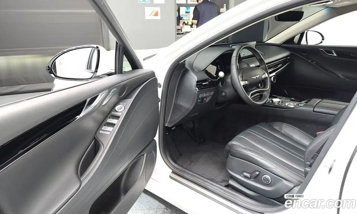 Genesis G80 2023 2.5 автомат (гидро), фото 10 Genesis G80 2023 2.5 автомат (гидро), фото 10