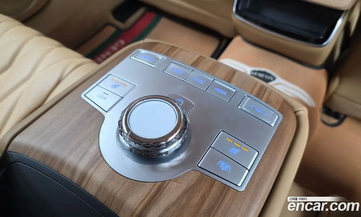 Genesis G80 2024 2.5 автомат (гидро), фото 19 Genesis G80 2024 2.5 автомат (гидро), фото 19