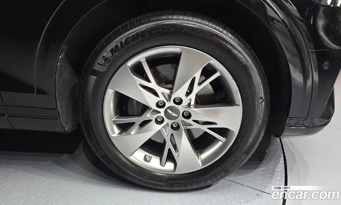 Genesis GV70 2021 2.5 автомат (гидро), фото 7 Genesis GV70 2021 2.5 автомат (гидро), фото 7