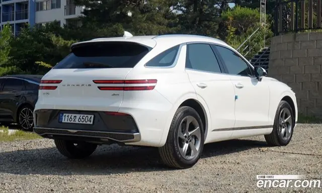 Genesis GV70 2025 2.5 автомат (гидро), миниатюра 4 Genesis GV70 2025 2.5 автомат (гидро), миниатюра 4