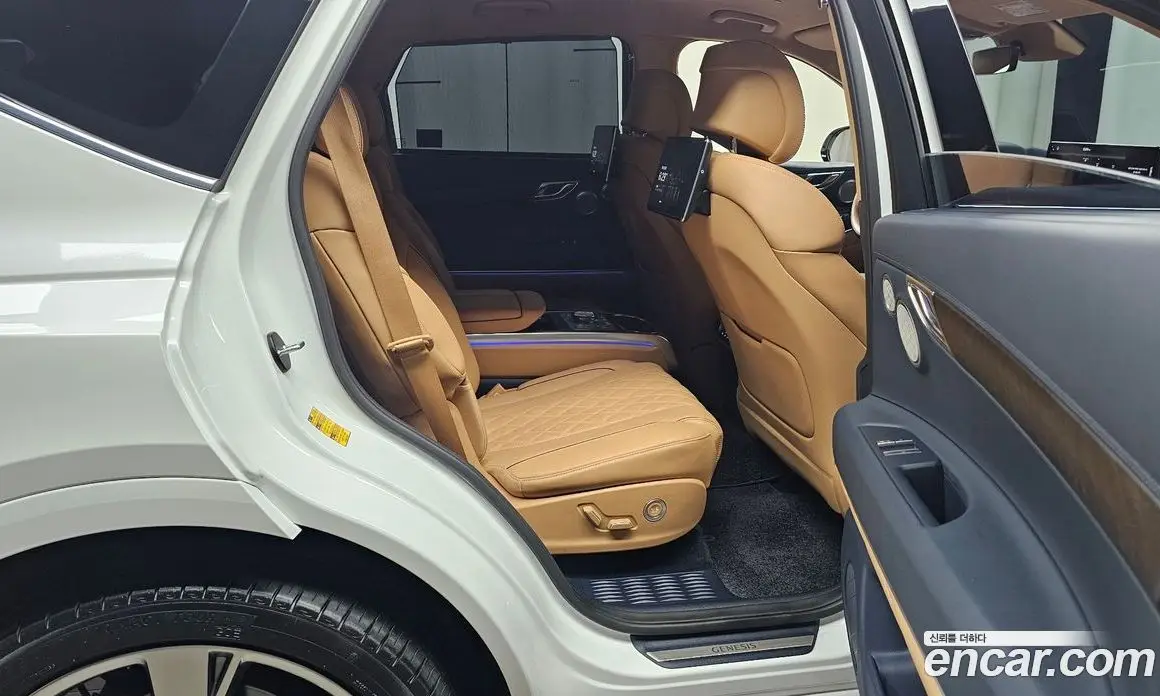 Genesis GV80 2023 3.5 автомат (гидро), фото 12 Genesis GV80 2023 3.5 автомат (гидро), фото 12