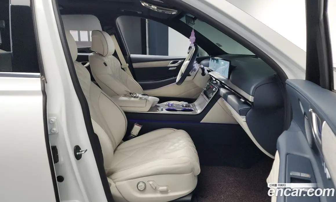 Genesis GV80 2024 2.5 автомат (гидро), фото 15 Genesis GV80 2024 2.5 автомат (гидро), фото 15