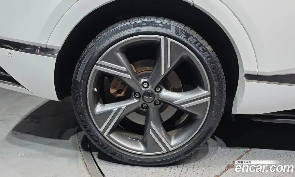 Genesis GV80 2024 3.5 автомат (гидро), фото 5 Genesis GV80 2024 3.5 автомат (гидро), фото 5