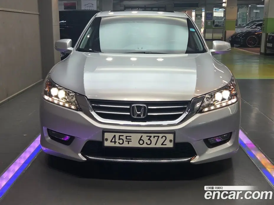 Honda Accord 2014 2.4 автомат (гидро), фото 2 Honda Accord 2014 2.4 автомат (гидро), фото 2