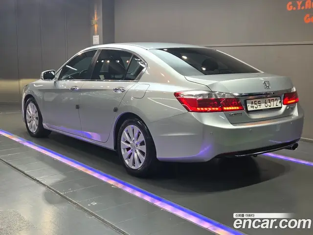 Honda Accord 2014 2.4 автомат (гидро), миниатюра 3 Honda Accord 2014 2.4 автомат (гидро), миниатюра 3