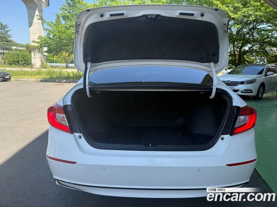 Honda Accord 2019 2.0 автомат (гидро), фото 12 Honda Accord 2019 2.0 автомат (гидро), фото 12