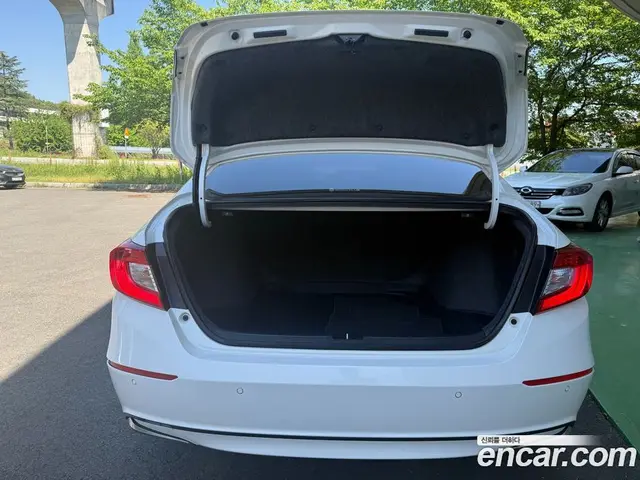 Honda Accord 2019 2.0 автомат (гидро), миниатюра 12