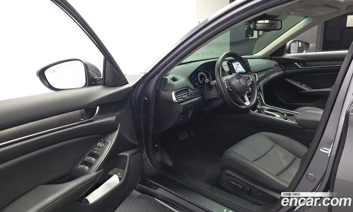 Honda Accord 2021 1.5 автомат (гидро), фото 13 Honda Accord 2021 1.5 автомат (гидро), фото 13