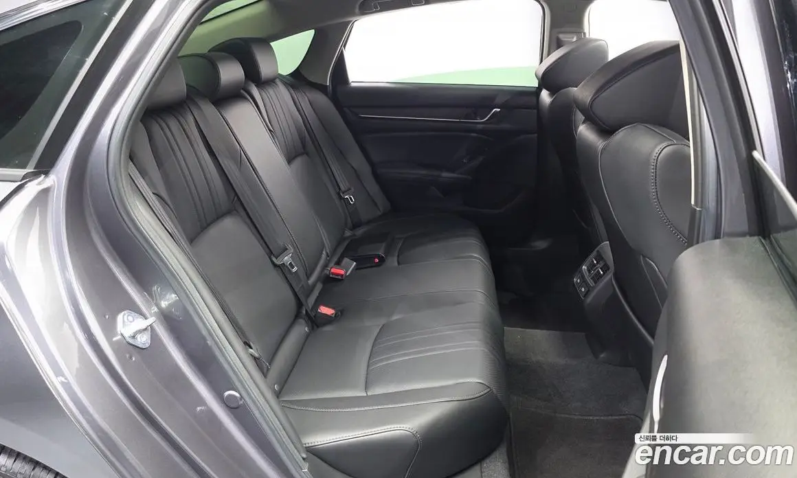 Honda Accord 2021 1.5 автомат (гидро), фото 17 Honda Accord 2021 1.5 автомат (гидро), фото 17