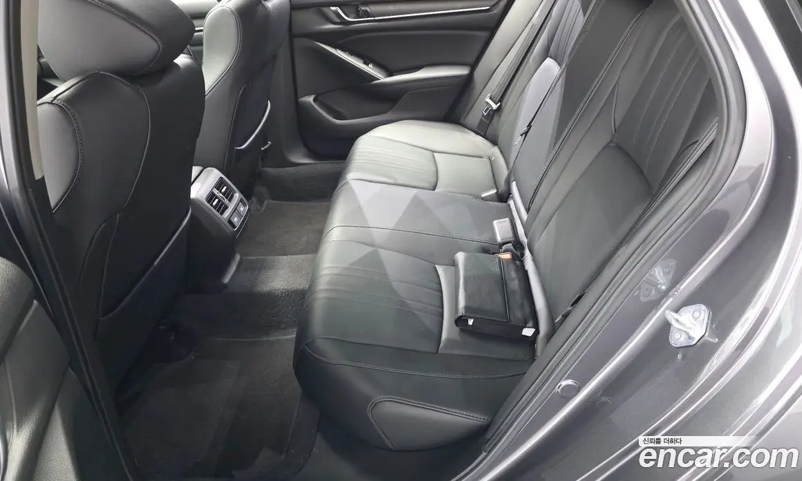 Honda Accord 2021 1.5 автомат (гидро), фото 18 Honda Accord 2021 1.5 автомат (гидро), фото 18