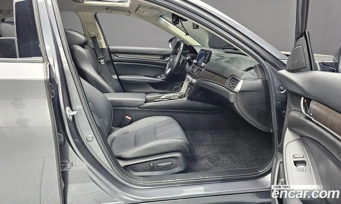 Honda Accord 2022 2.0 автомат (гидро), фото 17 Honda Accord 2022 2.0 автомат (гидро), фото 17