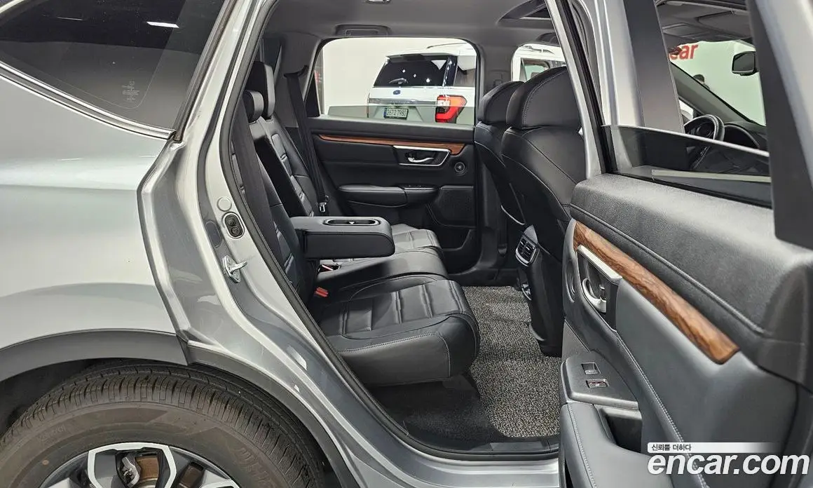 Honda CR-V 2021 1.5 автомат (гидро), фото 11