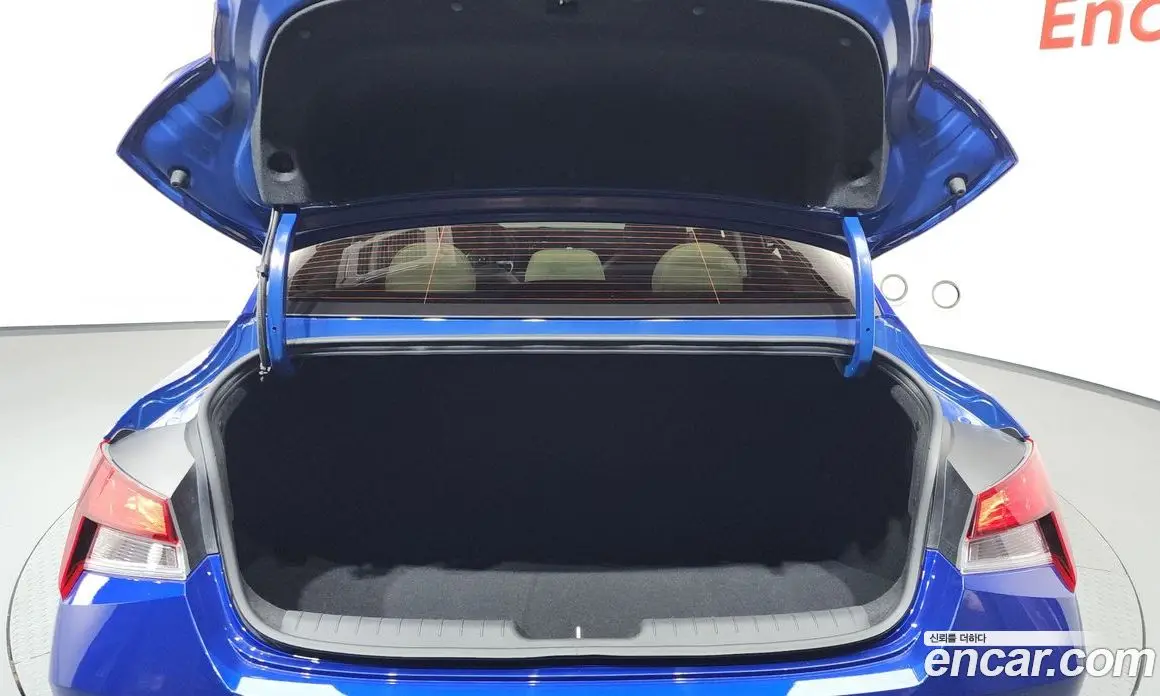 Hyundai Avante 2020 1.6 автомат (гидро), фото 24