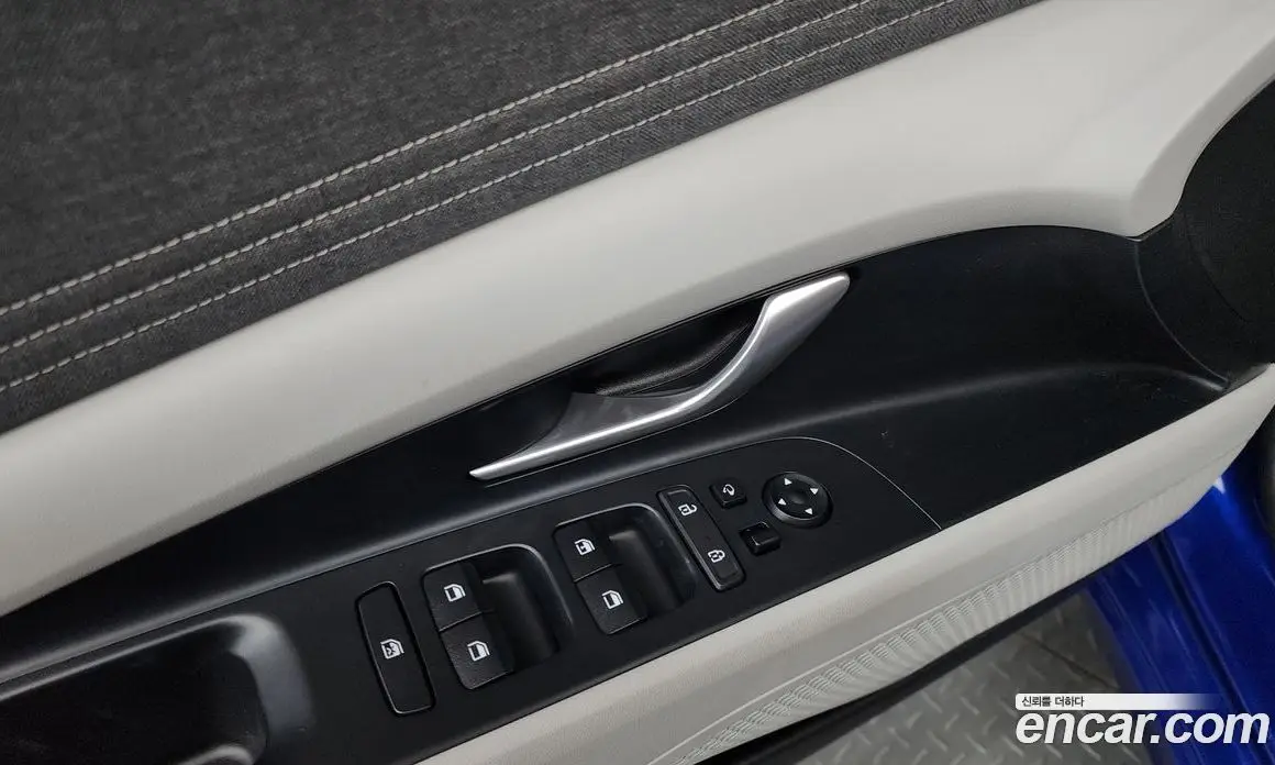 Hyundai Avante 2020 1.6 автомат (гидро), фото 27